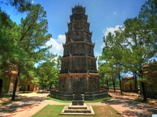 Hue Imperial City Tour