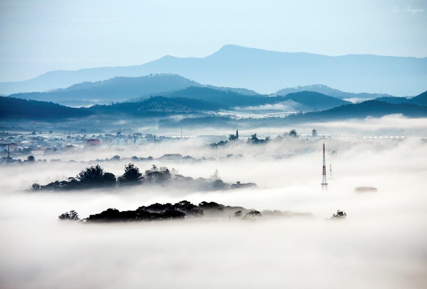 cloud hunting season in Da Lat