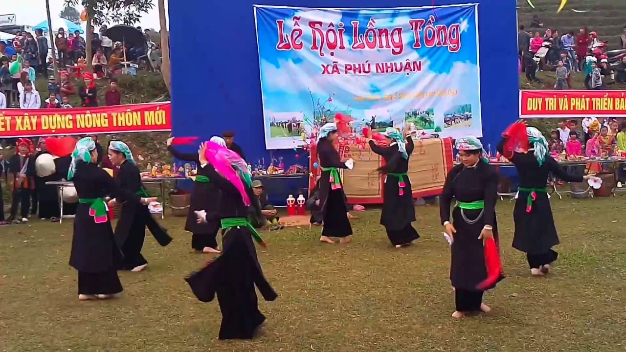 main-ritual-of-long-tong-festival-in-sapa
