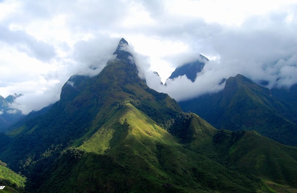 Hoang-Lien-Son-mountain-range