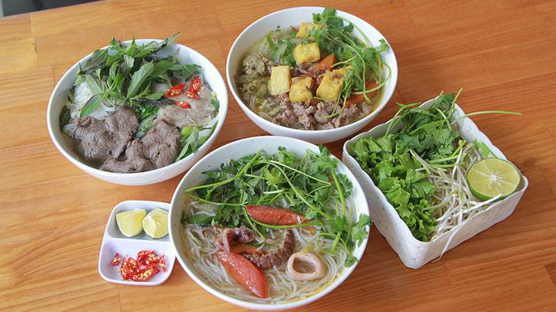Hanoi-tasty-food