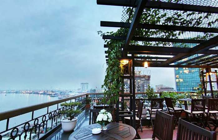 Majestic-Saigon-hotel