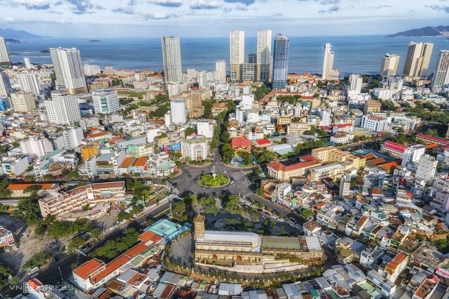 nha-trang-cathedral-the-beautiful-place-to-visit